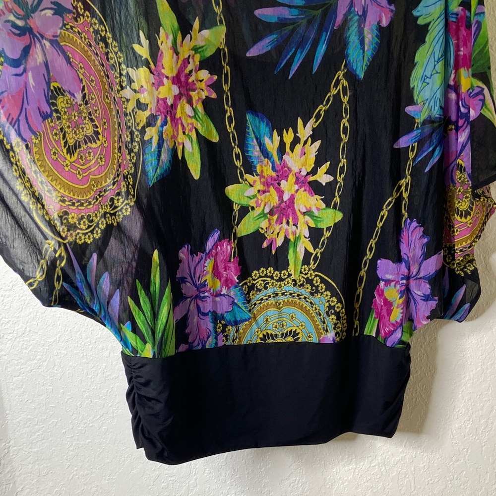 Jennifer Lopez Black Multicolor Floral Blouse - Picture 3 of 6